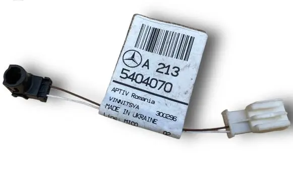 Mercedes-Benz E AMG W213 Rear ABS sensor wiring A2135404070