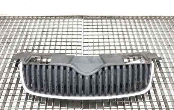 Skoda Fabia Mk1 (6Y) Front grill 5J0853668A