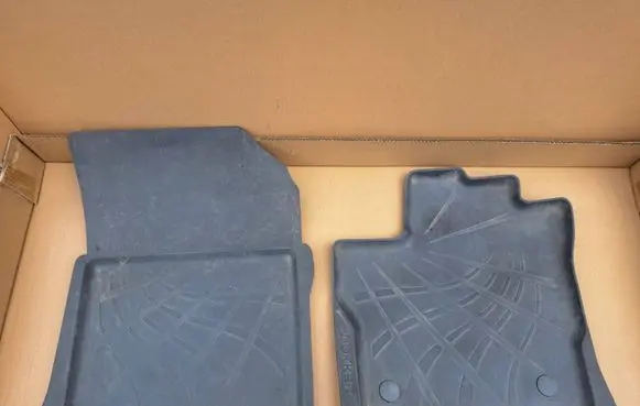 Dacia Dokker Car floor mat set 8201149651 8201149589 8201282284