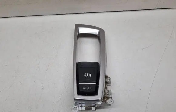 BMW 5 F10 F11 Hand parking brake switch 9877889