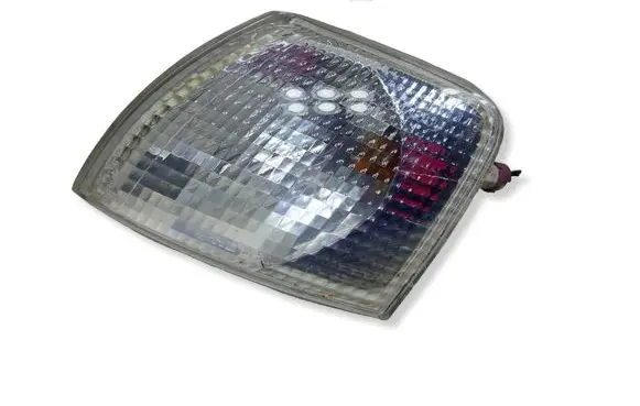 Volkswagen PASSAT B5 Front indicator light 151911KASACJA 151911