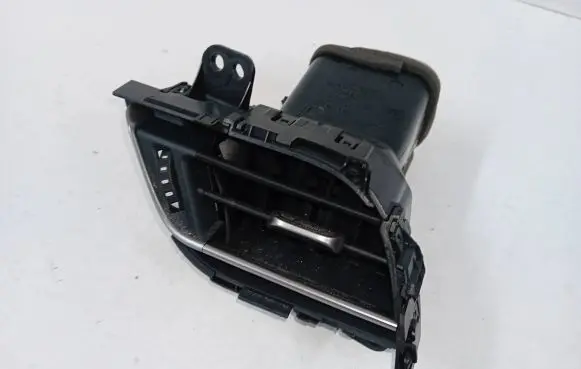 Toyota C-HR I Dash center air vent grill 55660-F4010 55660F4010