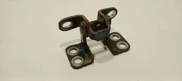Toyota RAV 4 (XA30) Loading door upper hinge 120LB