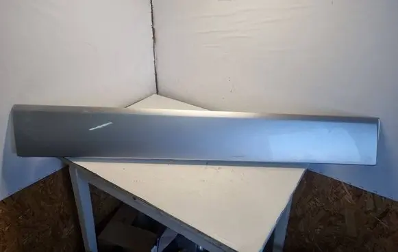 Opel Vivaro Sliding door trim (molding) 768546496R 828208208R 768541228R