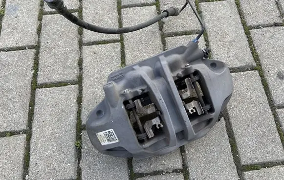 Audi Q5 SQ5 Front brake caliper 80A615106Q