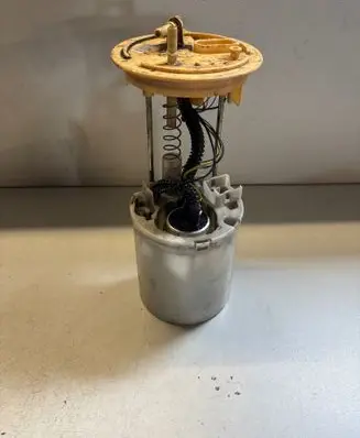 Volkswagen Golf V In-tank fuel pump 9H307