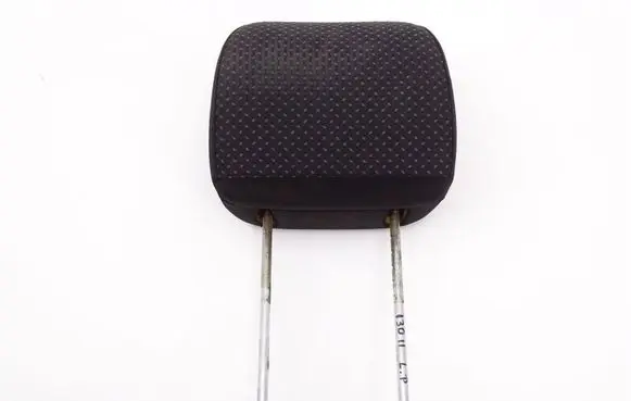 Hyundai i30 Front seat headrest 