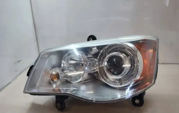 Chrysler Grand Voyager V Headlight/headlamp 05113343AE