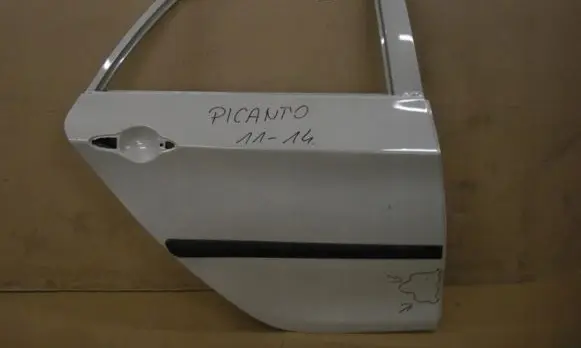 KIA Picanto Rear door
