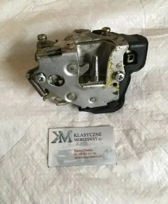 Mercedes-Benz S W126 Rear door lock 1267300235