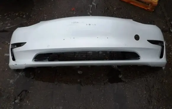 Tesla Model 3 Front bumper