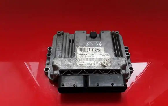 Hyundai i40 Engine control unit/module 391202A235 0281030599 1039S68303