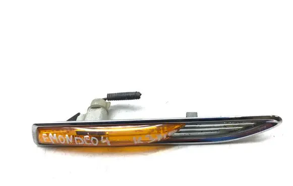 Ford Mondeo MK IV Front fender indicator light 7S7113K354AF