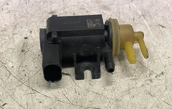 Volkswagen Golf VI Turbo solenoid valve 1K0906627B 35225 4011464A