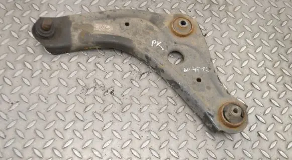 Nissan Qashqai Front lower control arm/wishbone 4EA0ELH 3404917