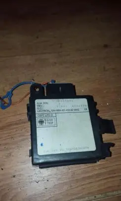 Opel Sintra Immobilizer control unit/module g121720f 10258902