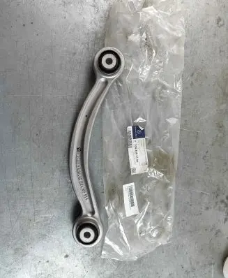 Rear control arm