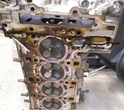 BMW 3 F30 F35 F31 Engine head 