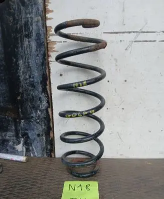 Volkswagen Golf IV Rear coil spring