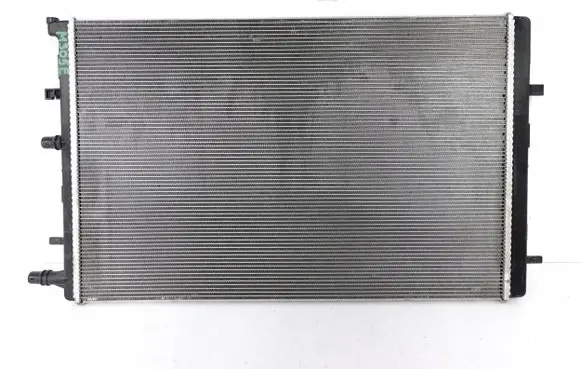 Dacia Duster II Coolant radiator 214109155R