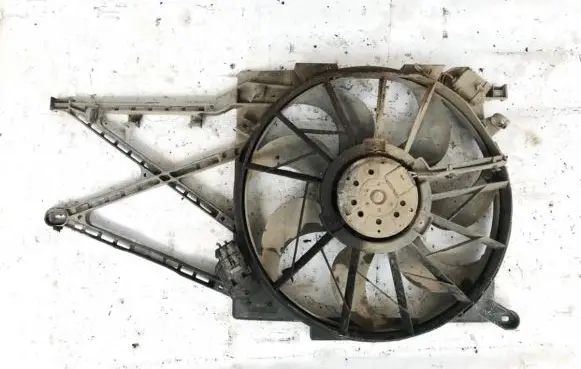 Opel Zafira A Radiator cooling fan shroud