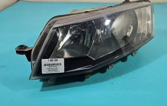 Headlight/headlamp