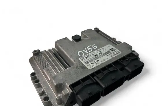 Ford Fiesta Engine control unit/module ECU 9V2112A650AC 0281015428
