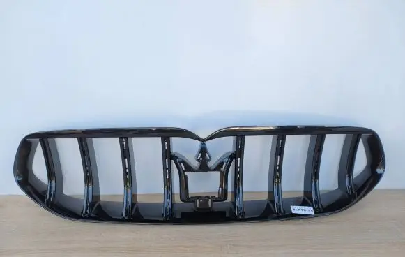 Maserati Grecale Front bumper upper radiator grill 670170829