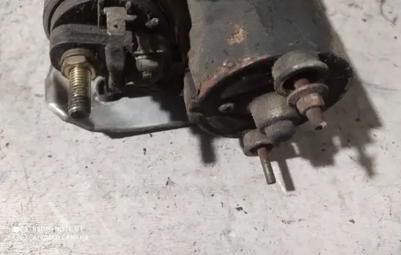 Volkswagen PASSAT B5 Starter motor 0001107068