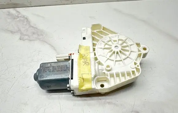 Porsche Cayenne (92A) Rear door window regulator motor 8K0959812A