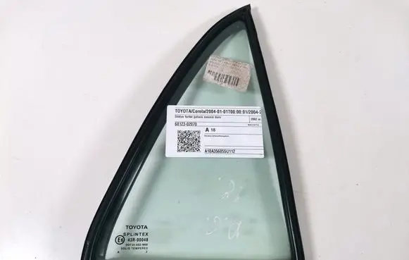 Toyota Corolla E120 E130 Rear vent window glass 68123-02070