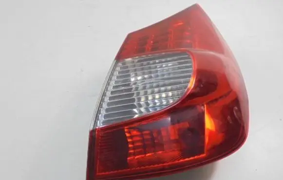 Renault Scenic II - Grand scenic II Rear/tail lights 8200474327B