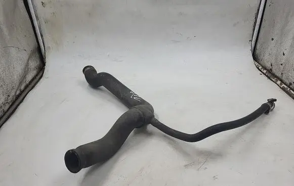 Audi 100 S4 C4 Engine coolant pipe/hose