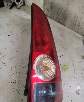 Renault Espace - Grand espace IV Rear/tail lights 8200027152