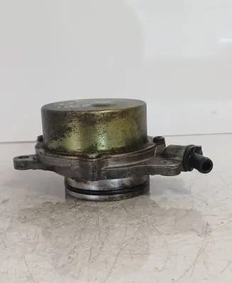 BMW 3 E46 Vacuum pump 72817601B 03T2720351