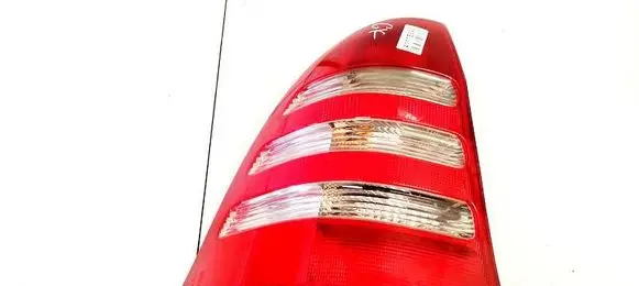 Mercedes-Benz C W203 Rear/tail lights 153537