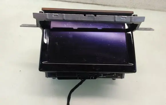 Radio/CD/DVD/GPS head unit