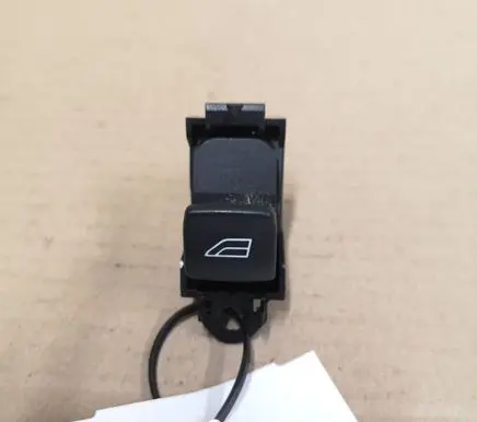 Volvo S40 Electric window control switch 30774162