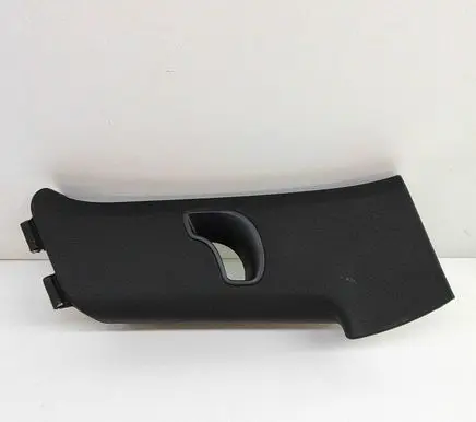 Volkswagen Touareg II (C) pillar trim 7P6867241G