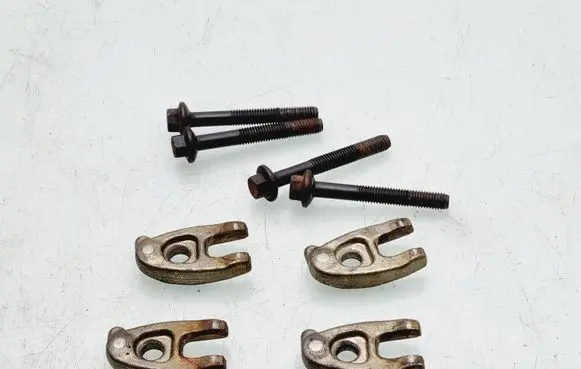 Renault Scenic III - Grand scenic III Fuel Injector clamp holder 8200433867 8200548368