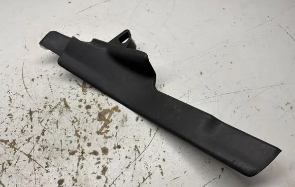 Volvo XC70 Rear sill trim cover BPGQC