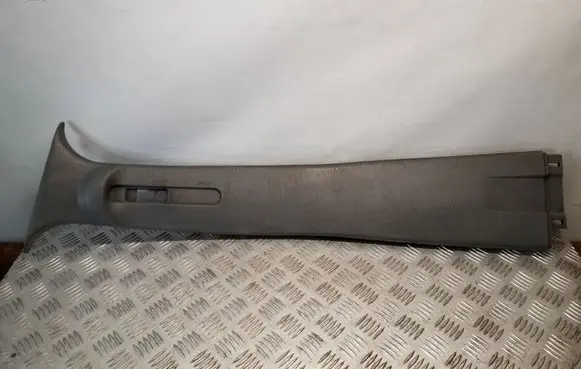 Jeep Cherokee III KJ (B) pillar trim (top) 5GE61TRMAL