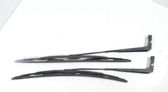 Porsche 911 996 Windshield/front glass wiper blade 99762802700 99762802900