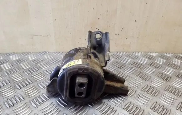 Hyundai ix35 Engine mount bracket