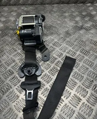 BMW X5 F15 Front seatbelt 623641600 0589 6589P100025