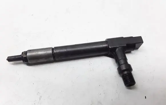 Mazda Premacy Fuel injector