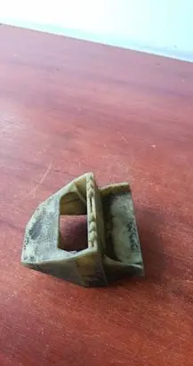 Radiator mount bracket