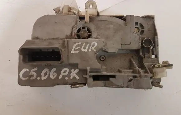Citroen C5 Front door lock