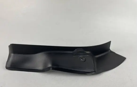 Mercedes-Benz E W213 Rear/tail light trim molding A2136900702