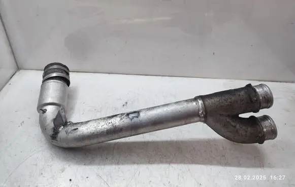 Audi Q7 4L Air intake hose/pipe